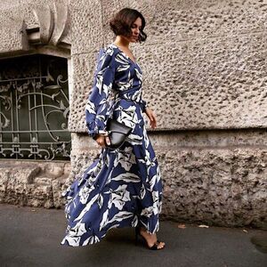 Veronica Beard Mclean Silk blend maxi dress Color: Ultramarine Multi US4